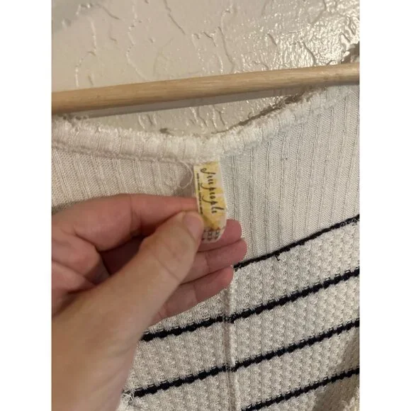 Free People Oversized Black & White Striped Sunset Park Thermal Sweater Tunic - Picture 9 of 12